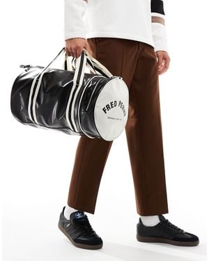 Fred Perry – klassische sporttasche - Schwarz