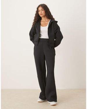 Tala Joggers Negros De Pernera Ancha Spacer De