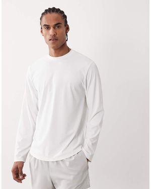 4505 Running Quick Dry Performance Waffle Long Sleeve Top With Curved Hem - White