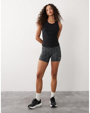 OOSC Infinite High Waisted Shorts - Black