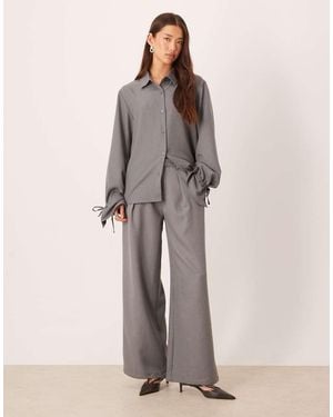 SNDY'S Pantaloni Sartoriali Grigi Con Pieghe Sul Davanti - Grigio