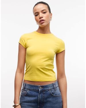 Collusion Fitted Cap Sleeve T-shirt - Yellow