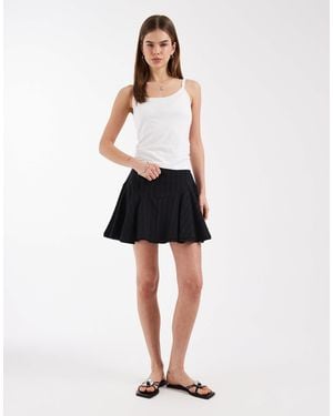 ASOS – strukturierter minirock - Weiß