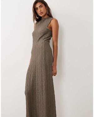 Vila Vestido Largo Marrón Sin Mangas De Punto Texturizado De - Neutro