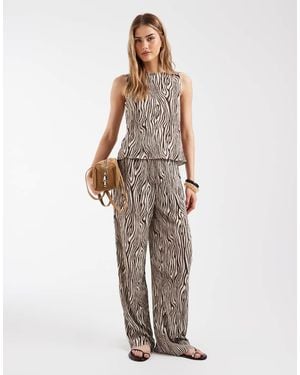 Pieces Wide Leg Plisse Trousers Co-Ord - White