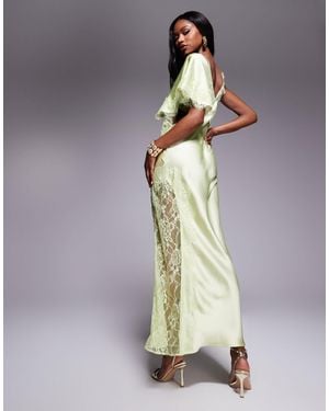 ASOS Robe longue asymétrique en satin avec finition en dentelle - sauge - Vert