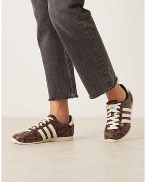 adidas Originals Japan Trainers - Brown