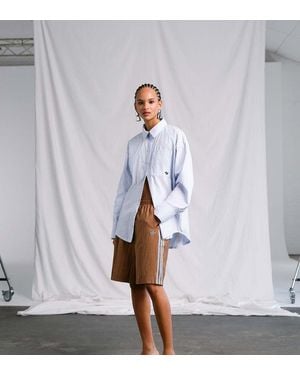 adidas Pantalones Cortos De Chándal Marrones De Corte Alargado De Originals X Asos-Marrón - Blanco