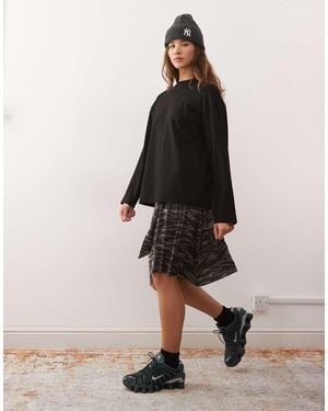 Collusion Tie Waist Ring Detail Skirt - Black