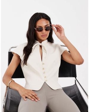ASOS Top ajusté à col mao et fente goutte d'eau - Blanc