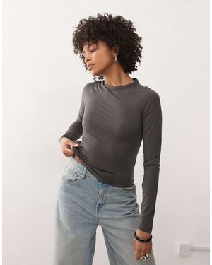 Weekday Super Soft Slim Fit Long Sleeve Raglan Top - Grey