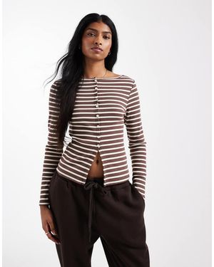 New Look Gestreepte Top Met Lange Mouwen En Knopen - Bruin