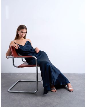 TOPSHOP Robe caraco longue style nuisette en satin avec bords rabattus - Bleu