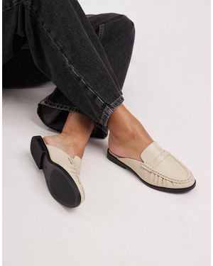 schuh Leeds Rouched Mule Loafer - Black