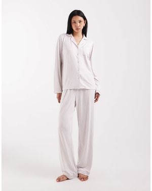 Loungeable Tall Super Soft Jersey Revere Top And Pants Set - White