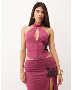 ASOS High Neck Key Hole Top With Applique - Red
