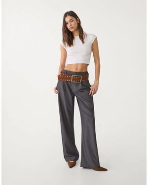Stradivarius Flowing Straight-leg Trousers With Darts - White