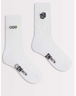 ASOS 2 Pack Socks With Smile Graphic - White