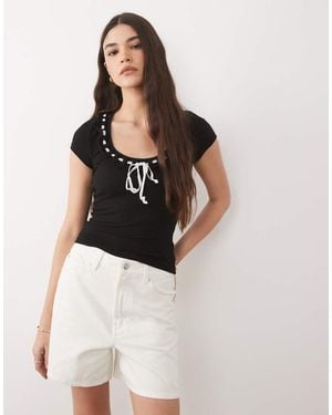 Brave Soul Scoop Neck Ribbed Jersey T-Shirt With Bow Detail - Black