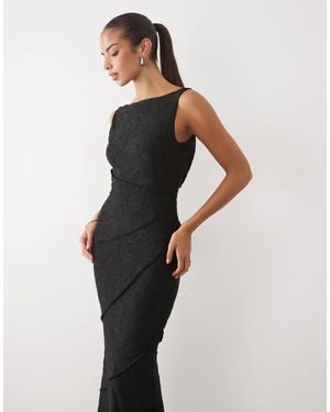 ASOS Maxikleid aus devoré mit offener naht und wasserfallausschnitt am rücken - Schwarz