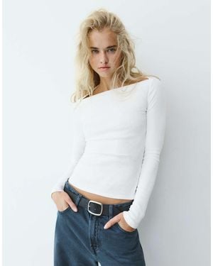 Pull&Bear Fitted Straight Neckline T-shirt - White