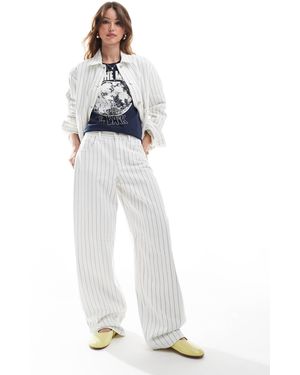 Pull&Bear Balloon Jean Co-ord - White