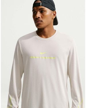 Nike Dri-fit Aeroswift Connected Long-sleeve T-shirt - White