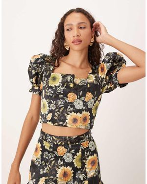 True Decadence Cropped Top - Black