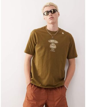 Aape By A Bathing Ape Camiseta Verde De Corte Cuadrado Con Estampado Variado De Estilo Wéstern De - Marrón