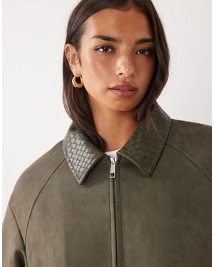 Aria Cove Weaved Collared Faux Suede Zip Through Bomber Jacket - Green
