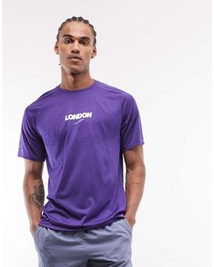 Nike Stride City T-shirt - Purple