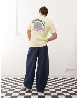 Gramicci T-Shirt Gialla Con Grafica Con Lumaca - Bianco