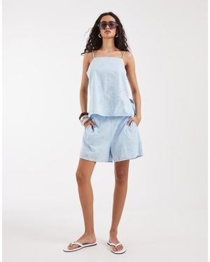Vero Moda Pantalones Cortos Azul Claro De Talle Alto Con Detalle De Conchas Bordadas (Parte De Un Conjunto)