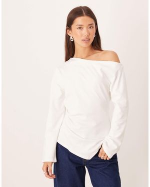 Jdy Asymmetric Side Detail Top - White