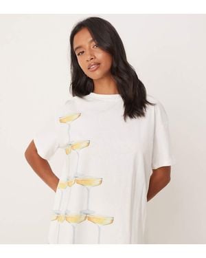 Never Fully Dressed Petite Cocktail T-shirt - White