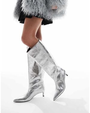 Pull&Bear Kitten Heel Knee High Boots - White
