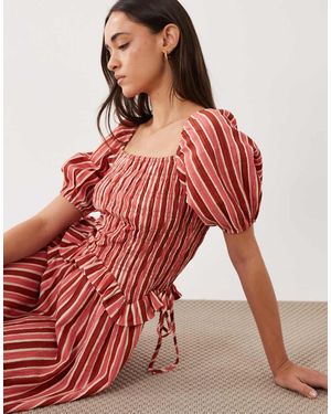 Wednesday's Girl Gesmokte Gestreepte Midaxi Jurk Met Pofmouwen - Rood