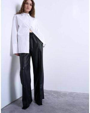 TOPSHOP Joggers Negros De Pernera Ancha Con Detalle De Nervios De Cuero Sintético De - Blanco