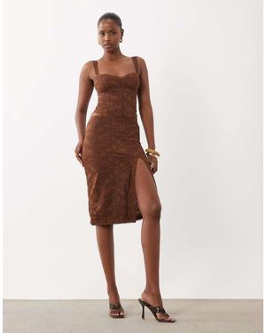 Oh Polly Falda Midi De Encaje De Talle Medio Con Abertura Lateral En Chocolate, Conjunto-Marrón