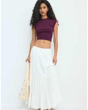 Stradivarius Basic T-Shirt Corta Aderente - Viola