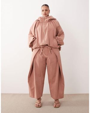 ARRANGE Curve Tie Front Carrot Jean Co-ord - Pink
