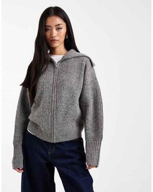 Collusion Crew Neck Jumper - Brown