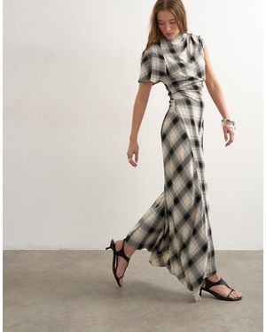 TOPSHOP Asymmetric Tuck Side Maxi Dress - White