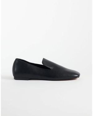 TOPSHOP Denise Slip On Flat Shoe - Black