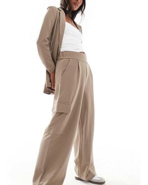 JDY Petite Pantaloni Cargo Marroni Con Tasche Laterali - Neutro