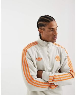 adidas Originals Fc Bayern Originals Half Zip Top - Natural