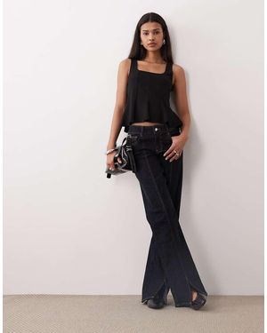 Gina Tricot Top Con Cuello Cuadrado Y Sobrefalda De - Negro