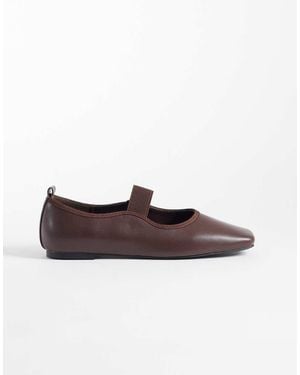 Glamorous Square Toe Ballet Flats - Brown