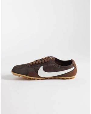 Nike Moon Shoe Sneakers - White
