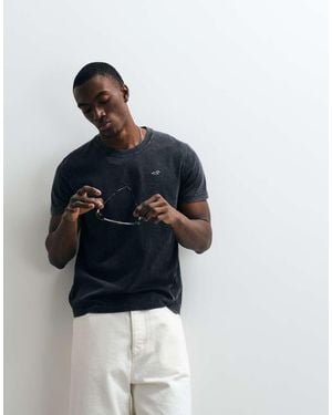 Hollister Slim Fit Icon Logo Crew Neck T-shirt - Blue